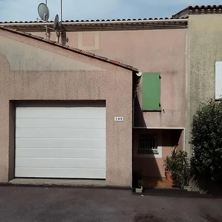 ヴィラ Maison Familiale A Pour 10 Personnes Fréjus