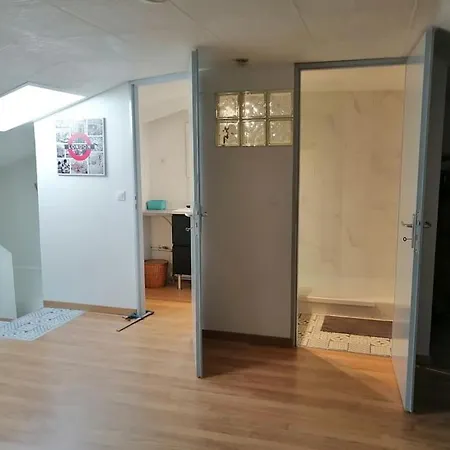 Maison Familiale A Pour 10 Personnes ヴィラ